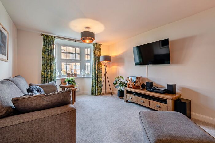 4 Bedroom Detached House For Sale In Buzzard Row, Newent, Gloucestershire, GL18