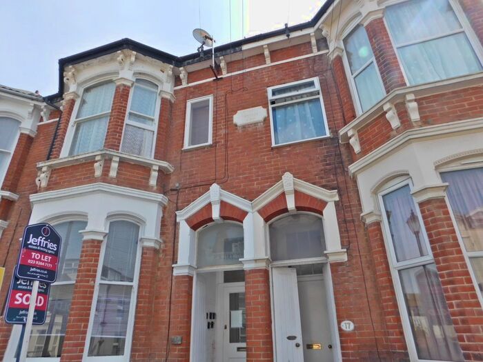 1 Bedroom Flat To Rent In Beach Road, Southsea, PO5