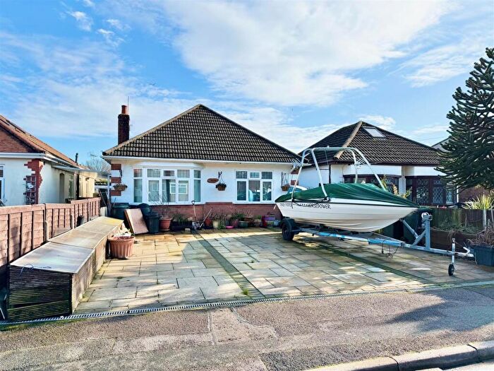 2 Bedroom Detached Bungalow For Sale In Canberra Road, Christchurch, BH23