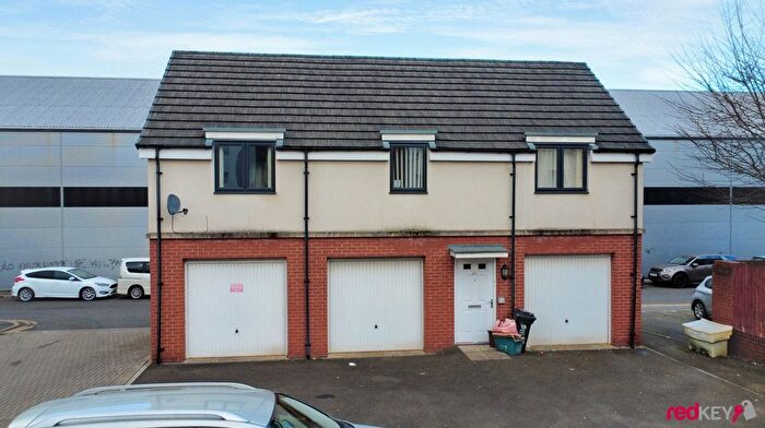 2 Bedroom Flat To Rent In Amber Close, Newport, NP19
