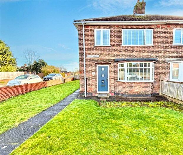 3 Bedroom Semi-Detached House For Sale In Holly Grove, Kirkby In Ashfield, NG17