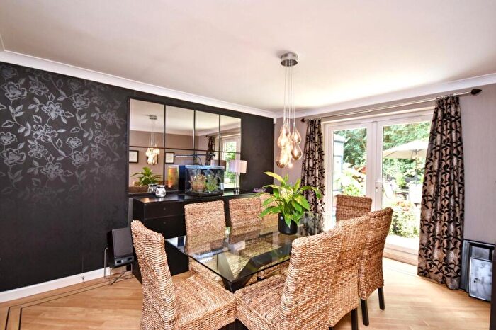 4 Bedroom Detached House For Sale In Park View, Moulton, Northampton, NN3