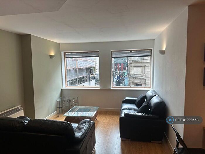 2 Bedroom Flat To Rent In Park Row, Leeds, LS1