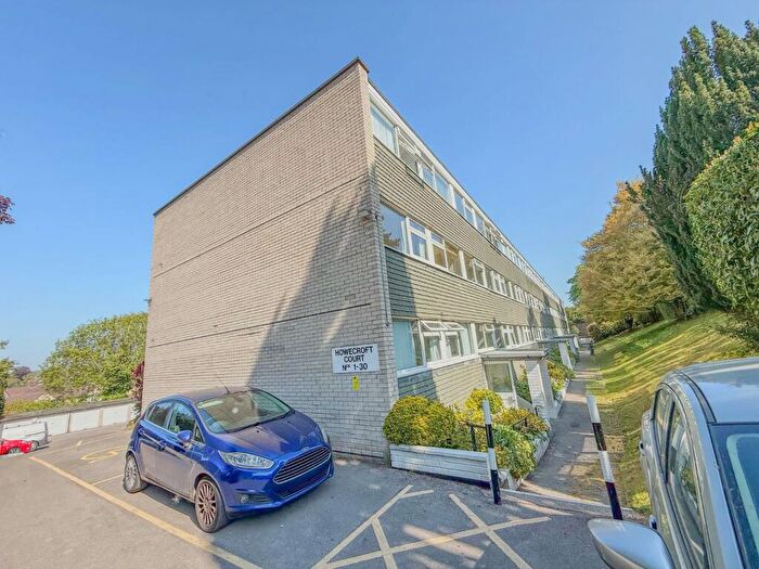 2 Bedroom Apartment To Rent In Eastmead Lane, Stoke Bishop, Bristol, BS9