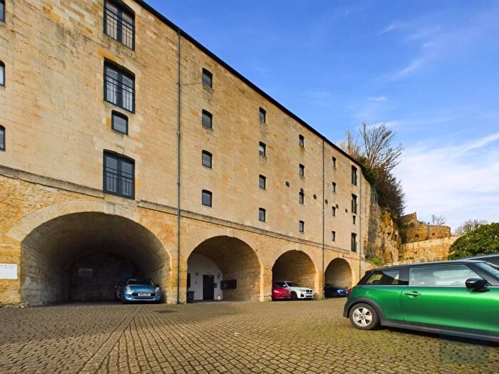 1 Bedroom Apartment To Rent In The Old Brewery, Bradford On Avon, BA15