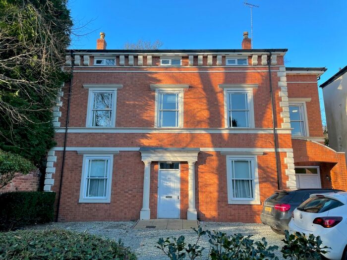 1 Bedroom Flat To Rent In Gough Road, Edgbaston, Birmingham B15