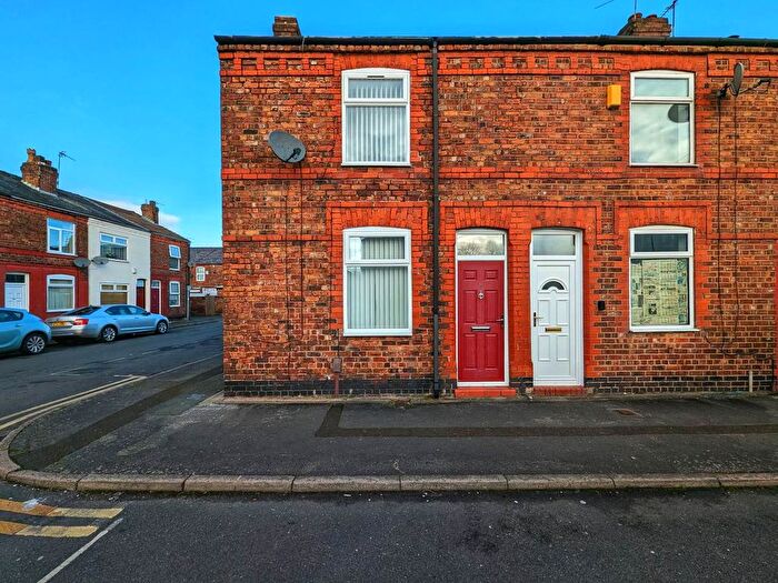 2 Bedroom End Of Terrace House To Rent In Clegge Street, Warrington, WA2