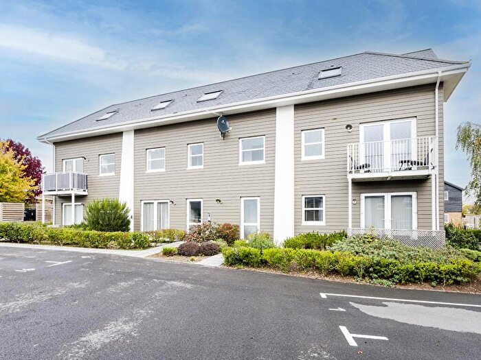 2 Bedroom Flat For Sale In Cedar Park, Granville Way, Sherborne, DT9