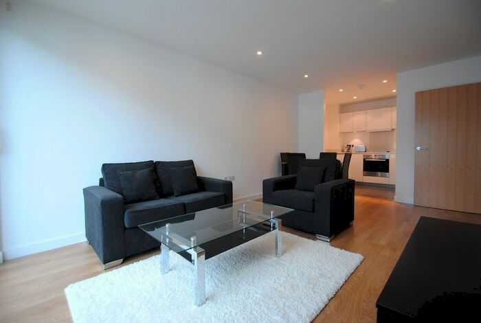 2 Bedroom Flat To Rent In Waterhouse Apartments, Saffron Central Square, Croydon, CR0