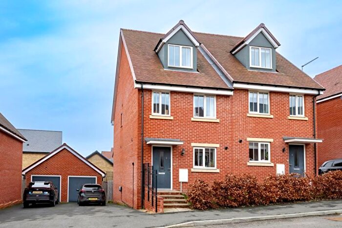 3 Bedroom Semi-Detached House For Sale In Red Clover Road, Ridgewood, Uckfield, TN22