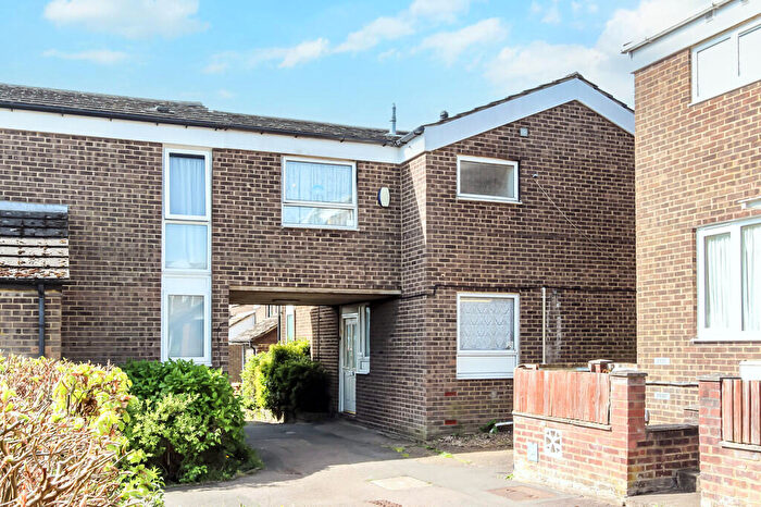 4 Bedroom End Of Terrace House For Sale In The Rylstone, Wellingborough, NN8
