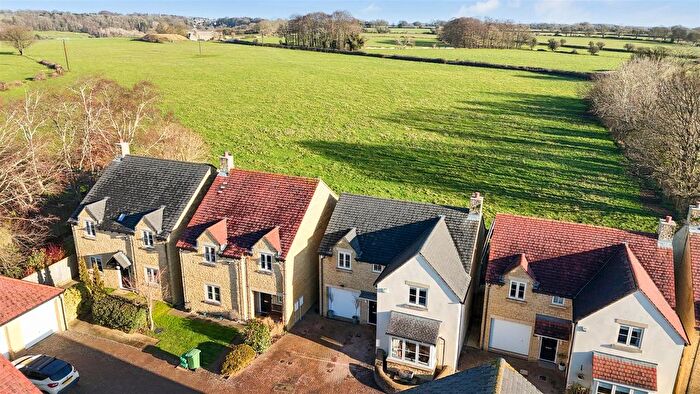 4 Bedroom Detached House For Sale In Woodlands Close, Eastcombe, Stroud, GL6