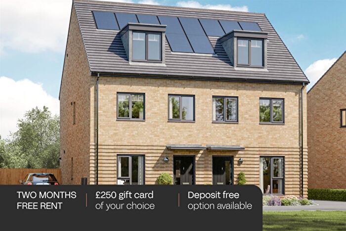 3 Bedroom Town House To Rent In Kingfields Park, Hull, HU7