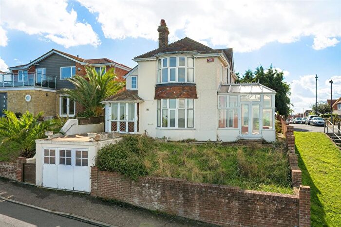 4 Bedroom Detached House For Sale In Western Esplanade, Herne Bay, CT6