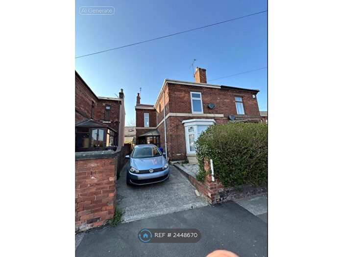 3 Bedroom Semi-Detached House To Rent In Station Road, Woodhouse, Sheffield, S13