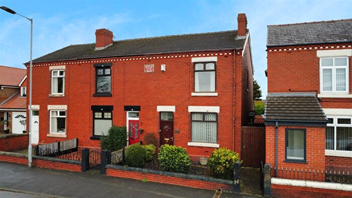 3 Bedroom End Terrace House For Sale In Garswood Road, Ashton-In-Makerfield, Wigan, WN4