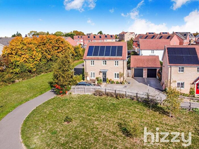 4 Bedroom Detached House For Sale In Sarah Rand Road, Hadleigh, IP7