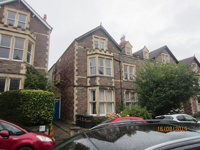 3 Bedroom Flat To Rent In Mortimer Road – First Floor Flat – Ref, BS8