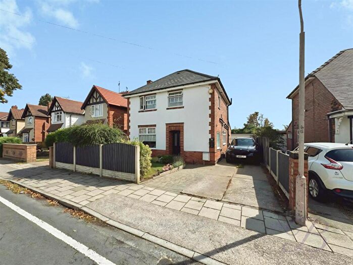 3 Bedroom Detached House For Sale In Normanton Drive, Mansfield, NG18