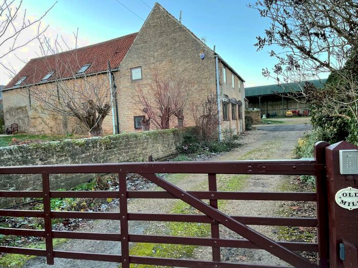 5 Bedroom Detached House To Rent In Main Street, Linby, NG15