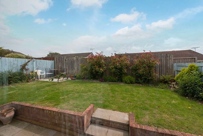 2 Bedroom Semi-Detached House For Sale In Derwent Avenue, Ramsgate, CT11
