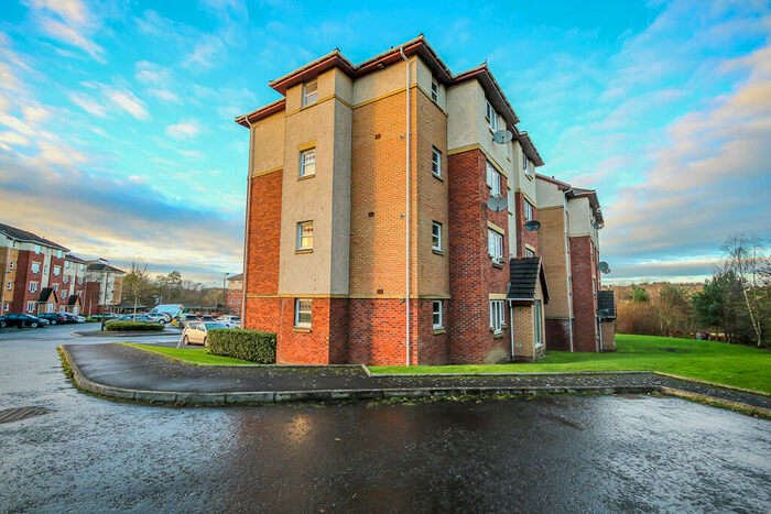 2 Bedroom Flat To Rent In Burnvale Place, Livingston, EH54
