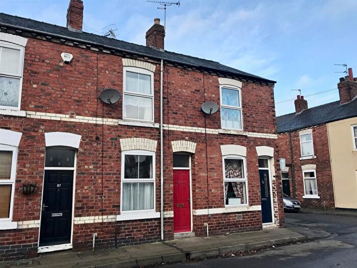 2 Bedroom Terraced House For Sale In Lincoln Street, Leeman Road, YO26