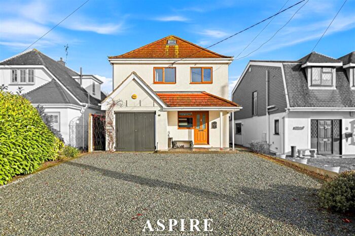 5 Bedroom Detached House For Sale In Church Lane, Bulphan, Upminster, RM14