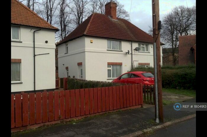 2 Bedroom Semi-Detached House To Rent In Baslow Drive, Beeston, Nottingham, NG9