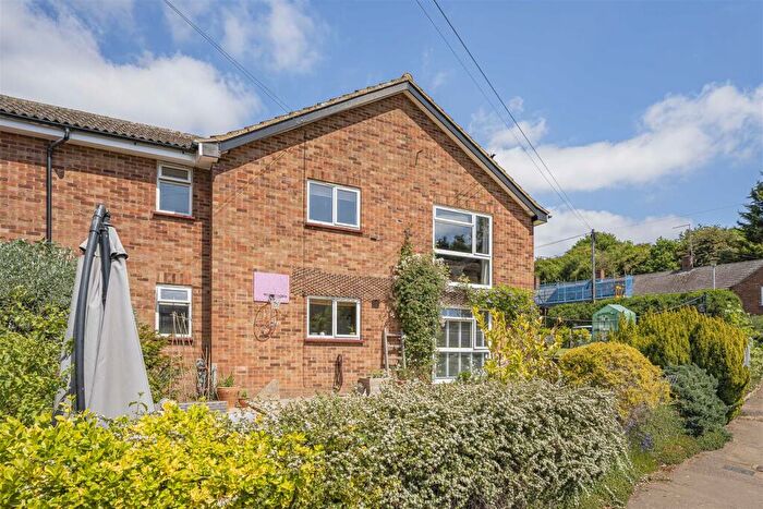 2 Bedroom Apartment For Sale In Vicarage Lane, Waterford, Hertford, SG14