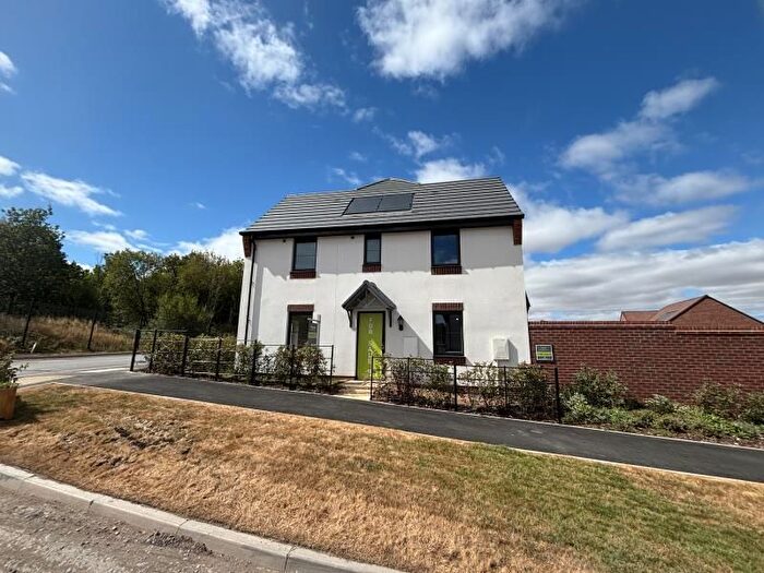 3 Bedroom Semi Detached House For Sale In Scarlet View, Lawley, TF4