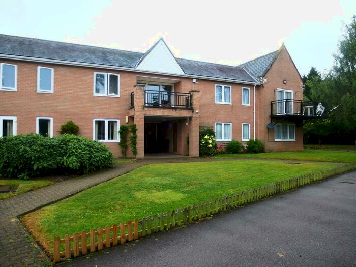 2 Bedroom Flat To Rent In East Barton Road, Great Barton, Bury St. Edmunds, IP31