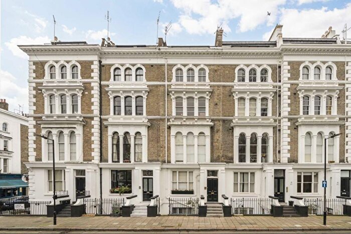 1 Bedroom Flat For Sale In Leinster Square, Westbourne, W2