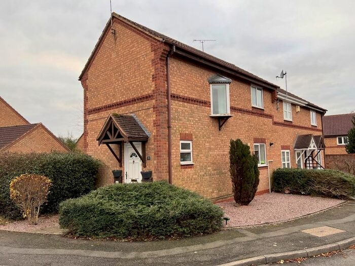 2 Bedroom Semi-Detached House To Rent In Gold Close, Nuneaton CV11