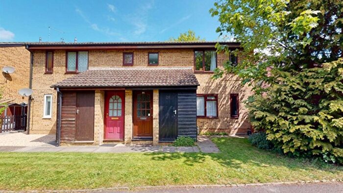 1 Bedroom Flat For Sale In Clarendon Close, Abingdon, OX14