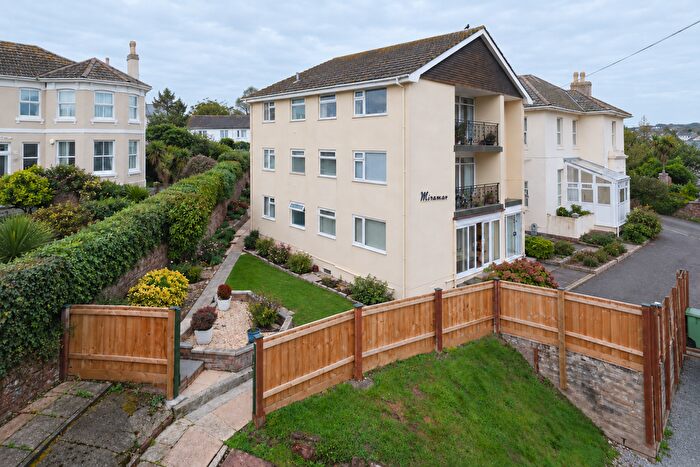3 Bedroom Flat For Sale In Belle Vue Road, Paignton, TQ4