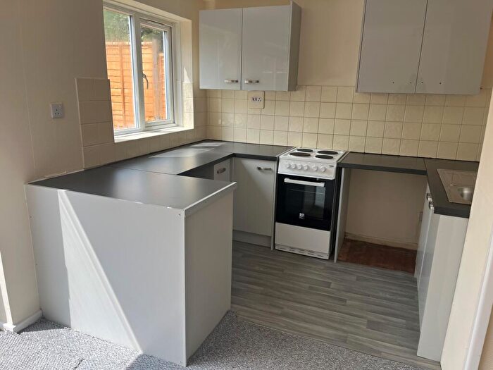 1 Bedroom Flat To Rent In Dornie Drive, Kings Norton, B38