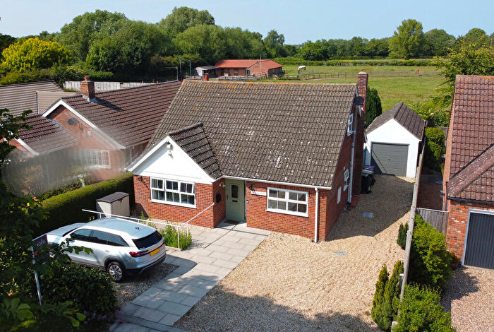 3 Bedroom Detached House For Sale In Bank End, North Somercotes, LN11