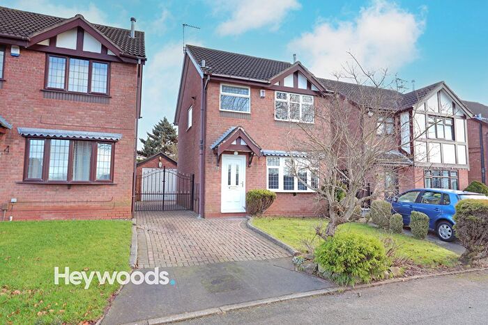 3 Bedroom Detached House To Rent In Thornham Close, Newcastle, ST5