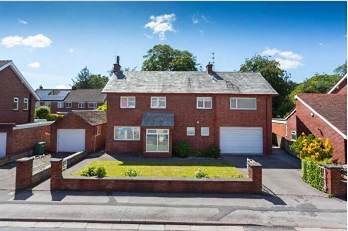 4 Bedroom Detached House To Rent In Victoria Road, Preston, PR4