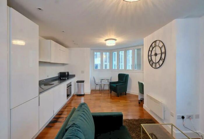 2 Bedroom Apartment To Rent In Hagley Road, Birmingham, B16