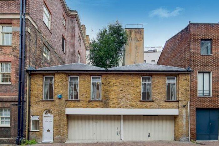 2 Bedroom Property To Rent In Catherine Wheel Yard, London, SW1A