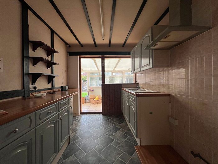 2 Bedroom Detached Bungalow For Sale In Ford Close, Herne Bay, CT6