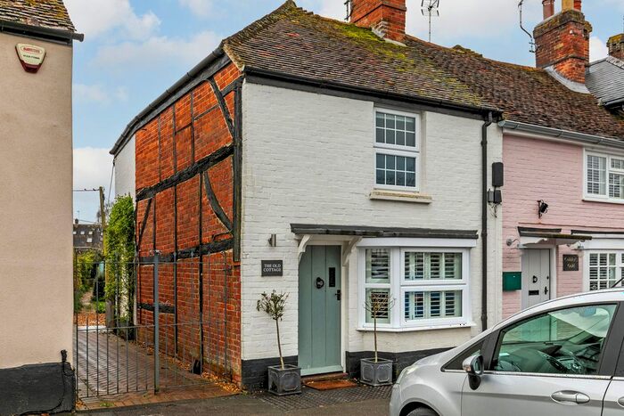 2 Bedroom Cottage To Rent In High Street, Stockbridge, SO20