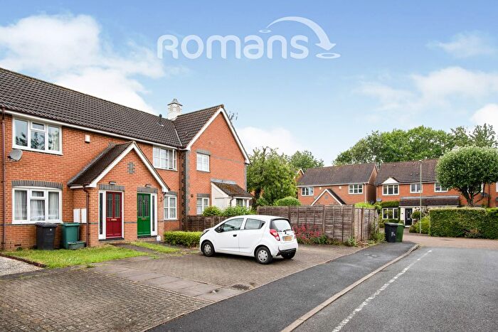 2 Bedroom Property To Rent In St. Thomas Close, Basingstoke, RG21