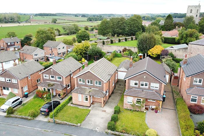 3 Bedroom Detached House For Sale In Mill Close, Spofforth, Harrogate, HG3