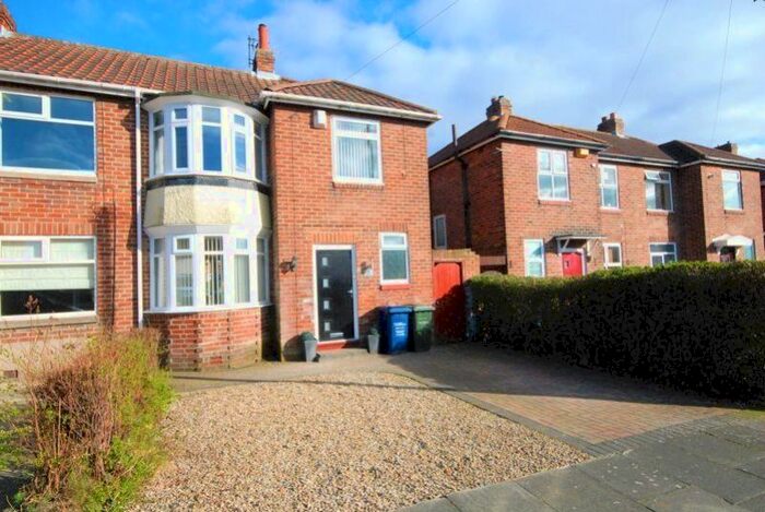 3 Bedroom Semi-Detached House To Rent In Heathwell Road, Newcastle Upon Tyne, Tyne And Wear NE15