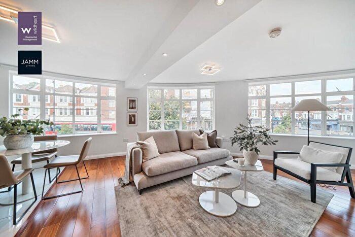 2 Bedroom Flat To Rent In Coles House, Muswell Hill Road, London, N10