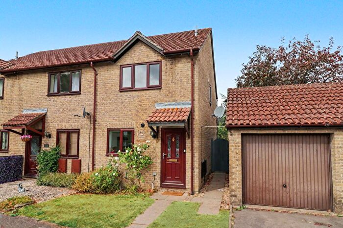 2 Bedroom Semi-Detached House For Sale In Centaury Gardens, Horton Heath, SO50