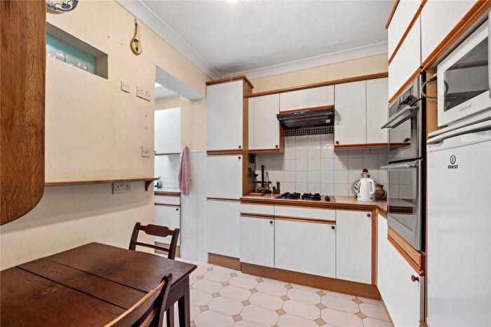 3 Bedroom End Of Terrace House For Sale In Wareham, Dorset, BH20 - Photo 7